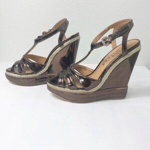 Matisse Palazzo Metallic Bronze Wedge Platform Sandal T-Strap Size 7.5